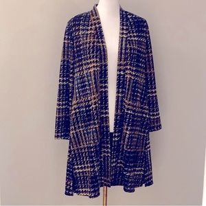 Gorgeous open from cardigan. Susan Graver size XS-S P